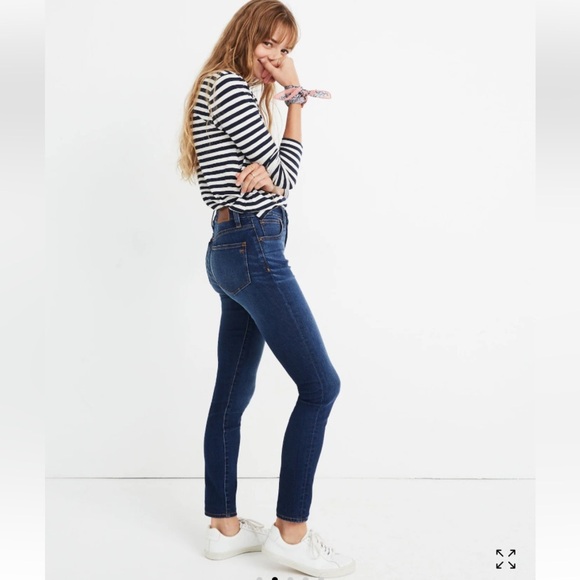 Madewell Roadtripper Jeans in Jansen Wash Size 27 - Picture 1 of 6